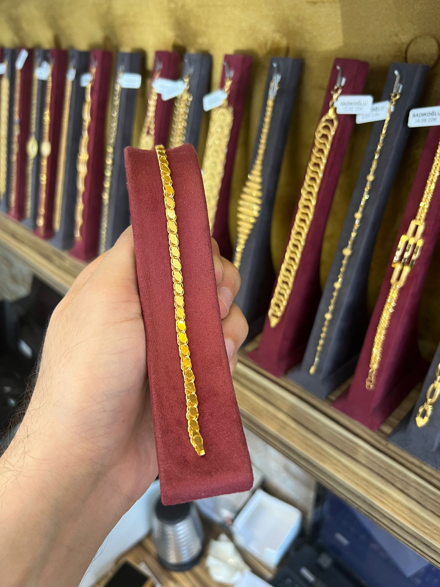 Pullu Bileklik 5.48 Gram