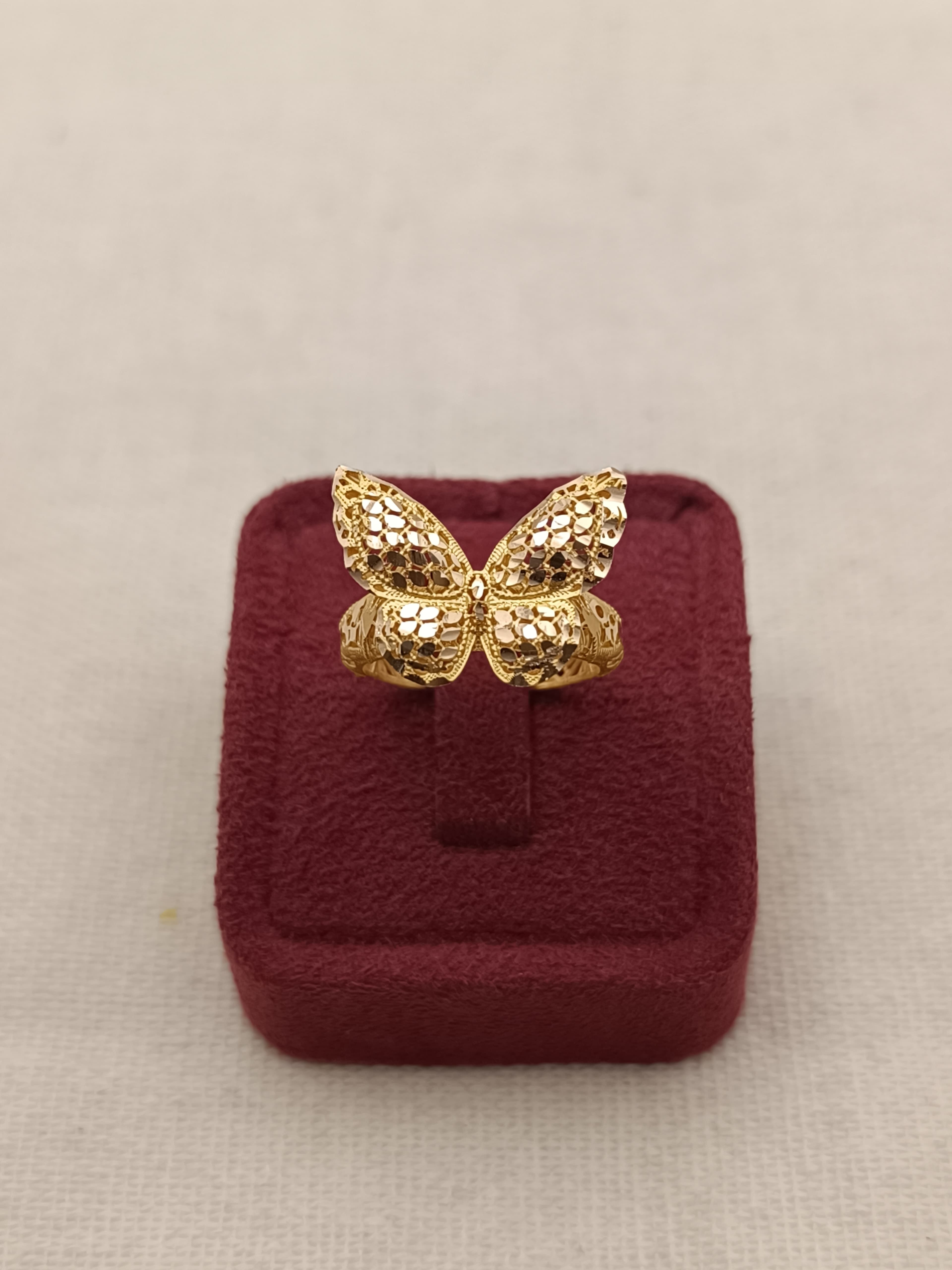Kelebek Yüzük 3.19 Gram