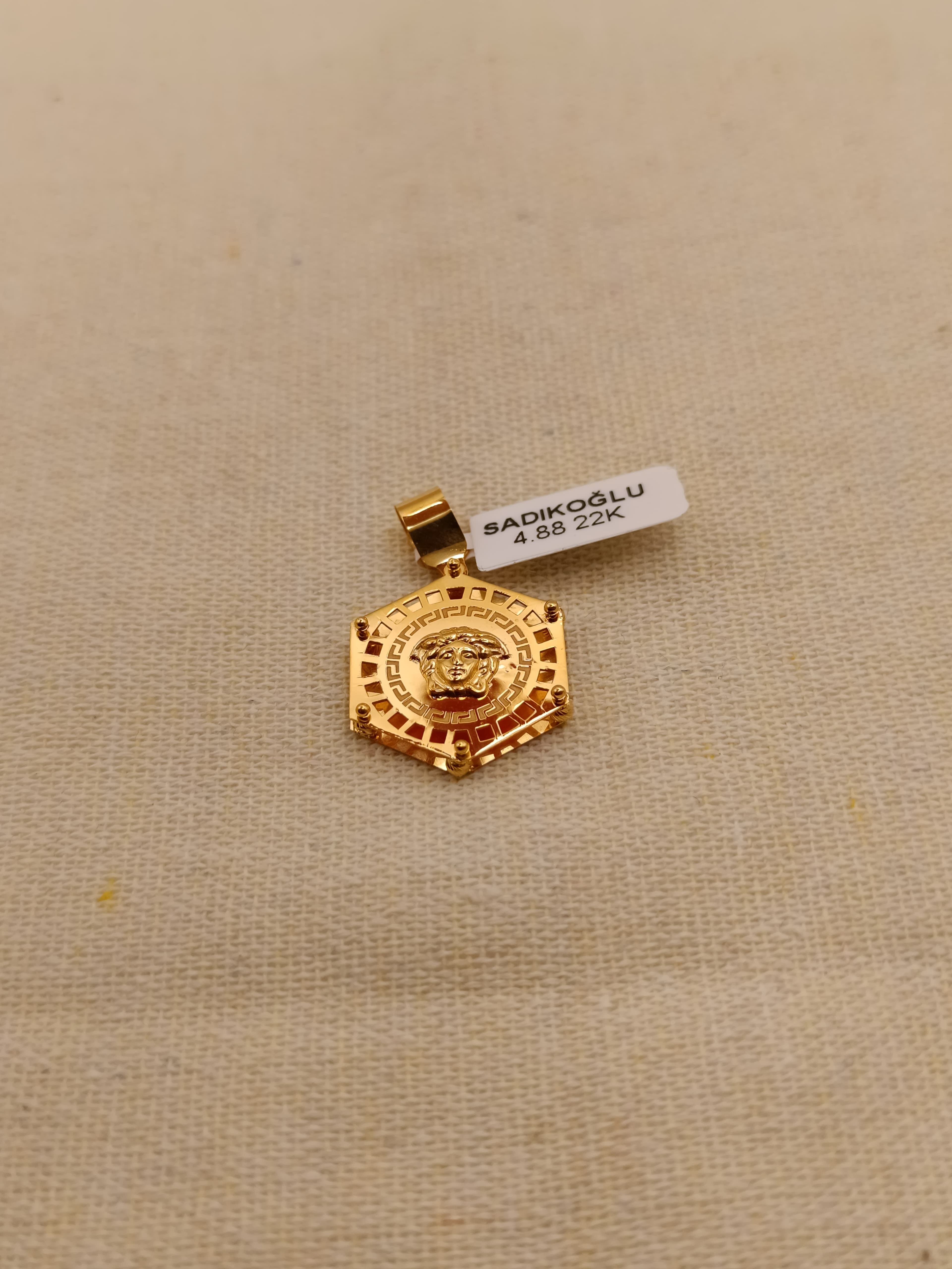 Medusa Kolye Ucu 4.88 Gram